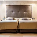 Gran Barcino 4 Estrellas Superior Hotel 4*