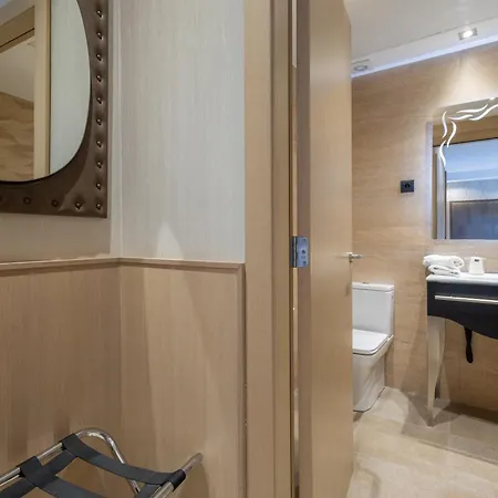 Hotel Gran Barcino 4*