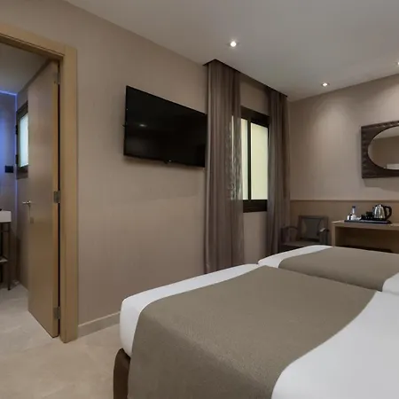 Gran Barcino Hotel 4*
