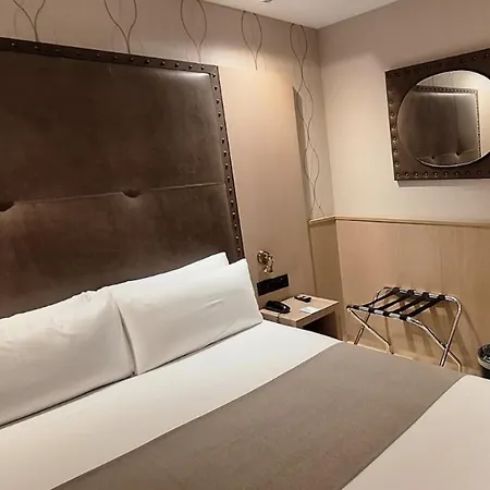 Gran Barcino Hotel