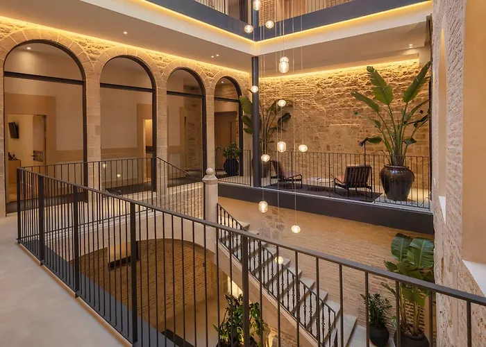 Hotel Gran Barcino 4 Estrellas Superior 4*