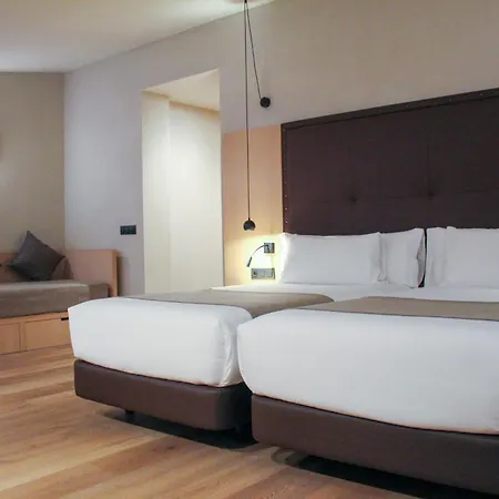 Hotel Gran Barcino 4*