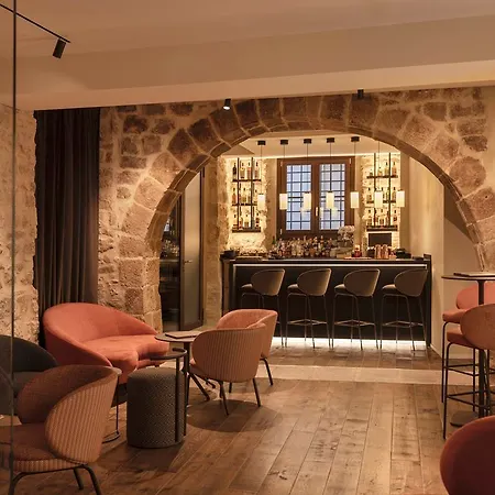 Hotel Gran Barcino 4 Estrellas Superior 4*