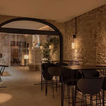 Gran Barcino 4 Estrellas Superior Hotel 4*