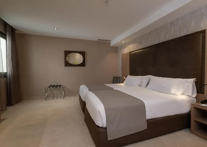 Hotel Gran Barcino 4 Estrellas Superior 4*