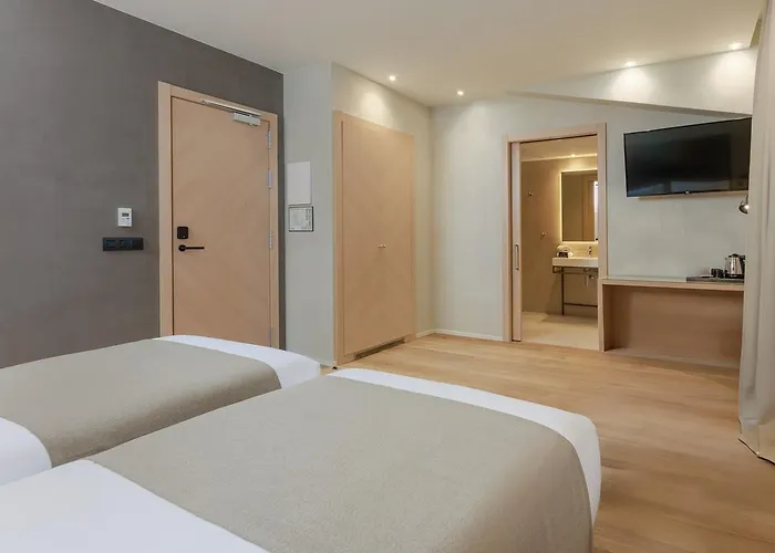 Hotel Gran Barcino 4 Estrellas Superior 4*