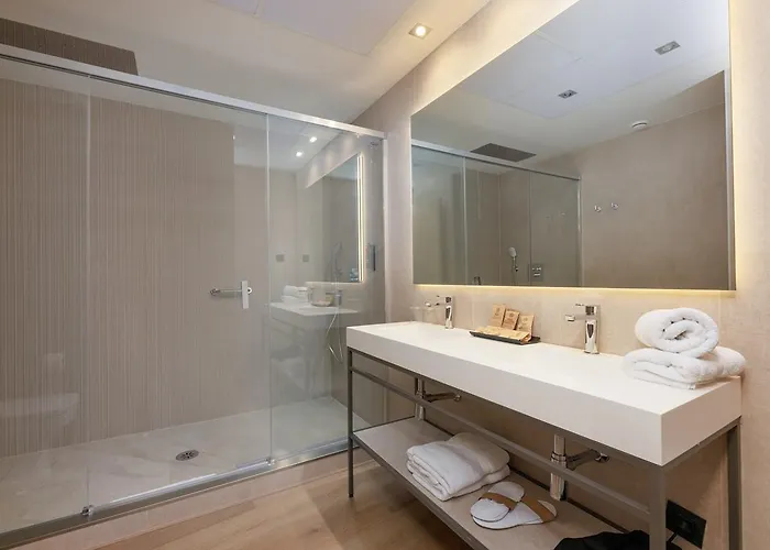 Gran Barcino 4 Estrellas Superior